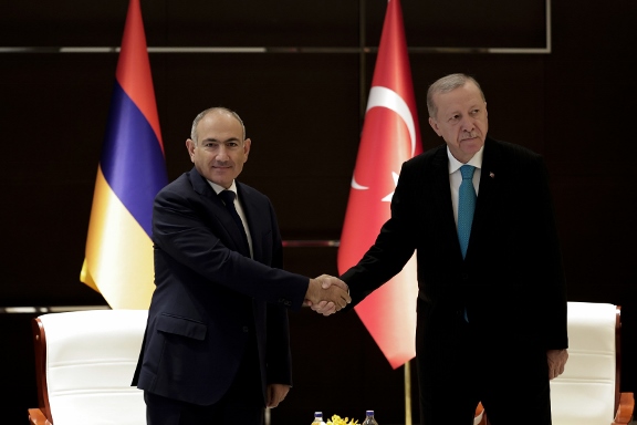 Փաշինեան Չինաստանի մէջ Ալիեւի եւ Էրտողանի հետ հանդիպումներ ունեցաւ